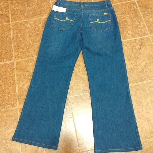 Vintage Bill Blass Stretch Bootcut circular fit  flare lag Jeans , size 10 Short - Picture 7 of 8